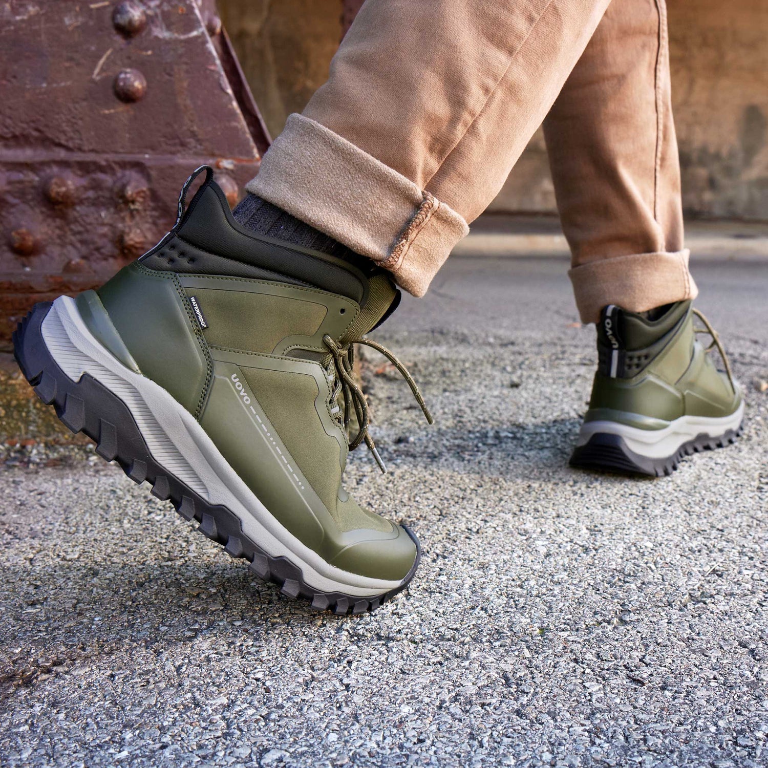 UOVO City Boot Moss Green, lifestyle view
