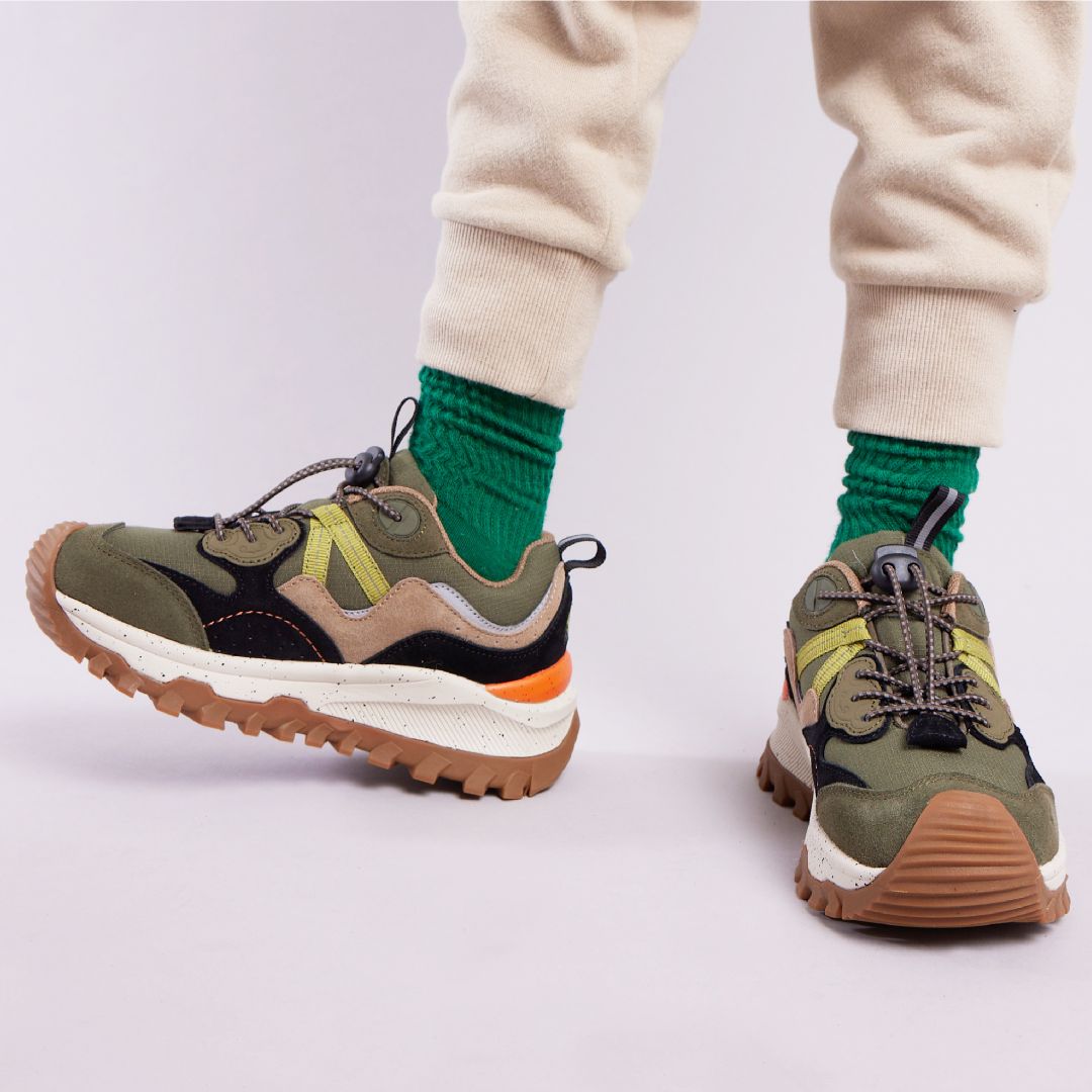 Kids Mid Cut Outdoor Shoe
