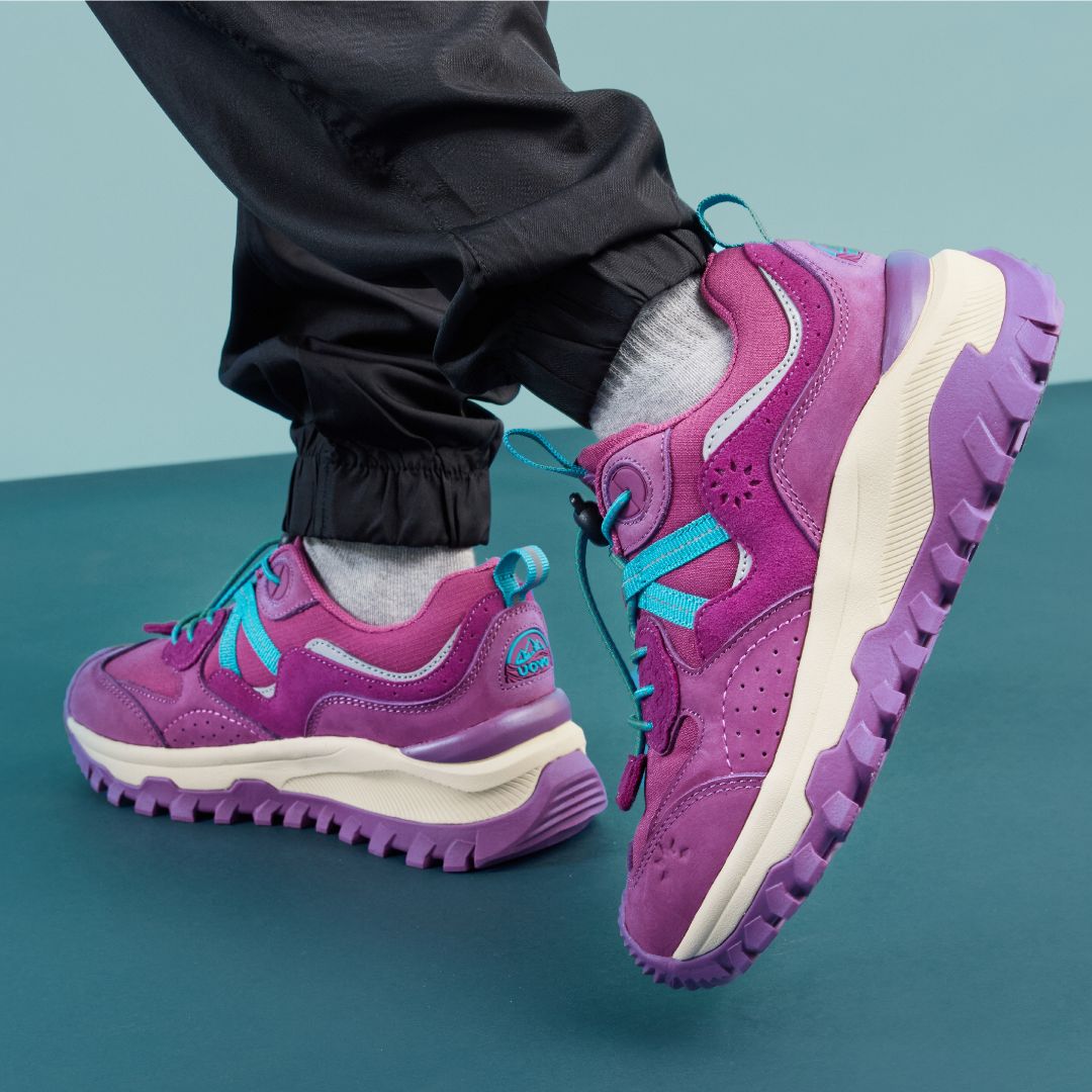 Kids Mid Cut Outdoor Shoe