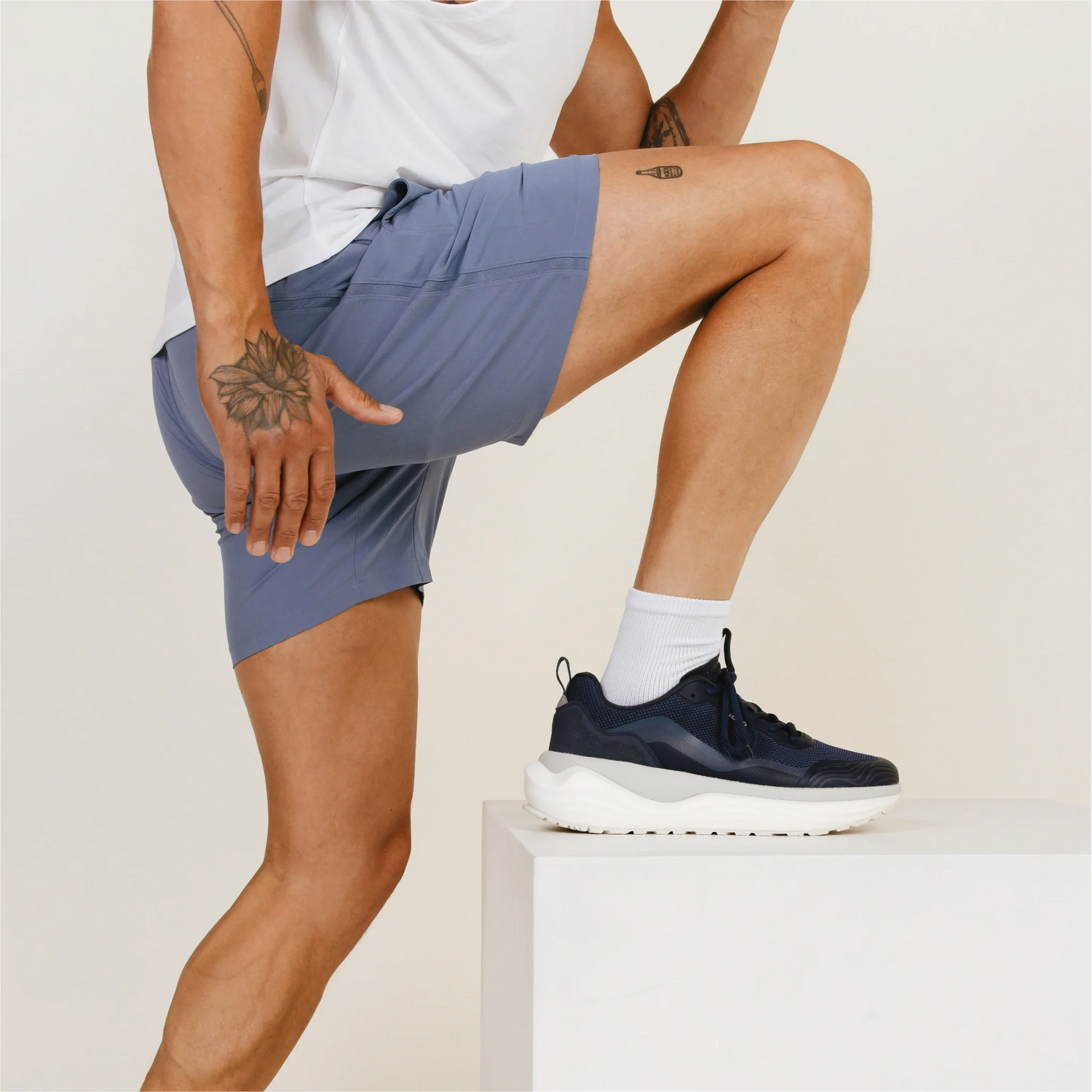 UOVO Flow Dark Navy, Lifestyle 1