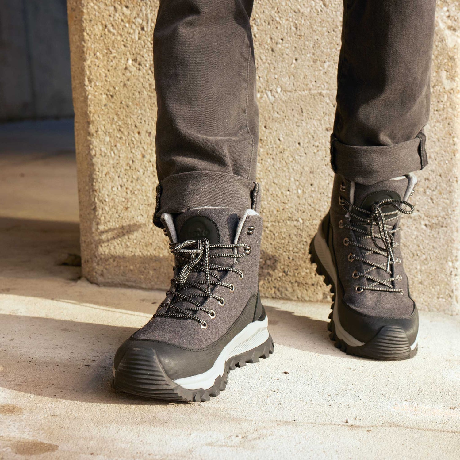 UOVO Winter Boot Gray Black, lifestyle view